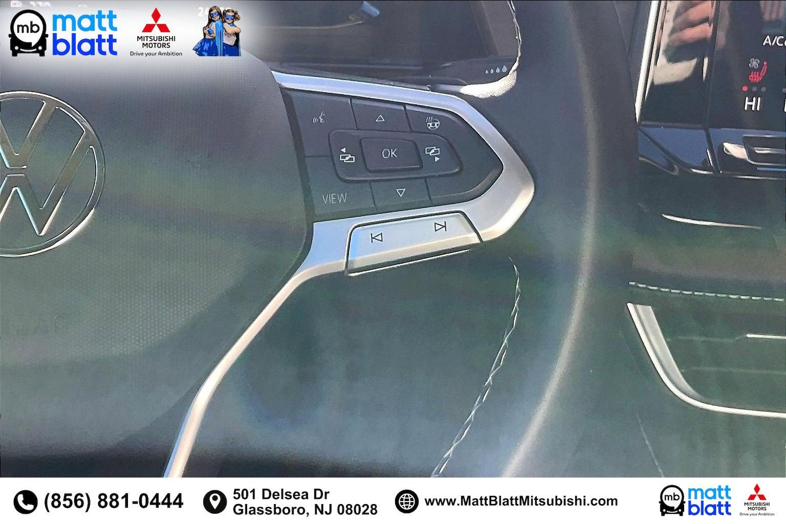 2025 Volkswagen Atlas 2.0T SE w/Technology