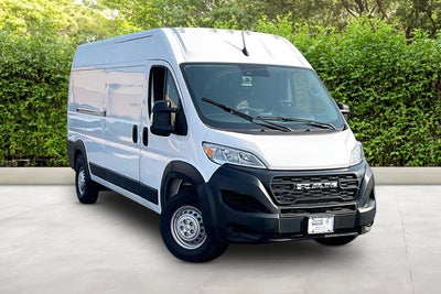2026 RAM ProMaster Cargo Van Tradesman