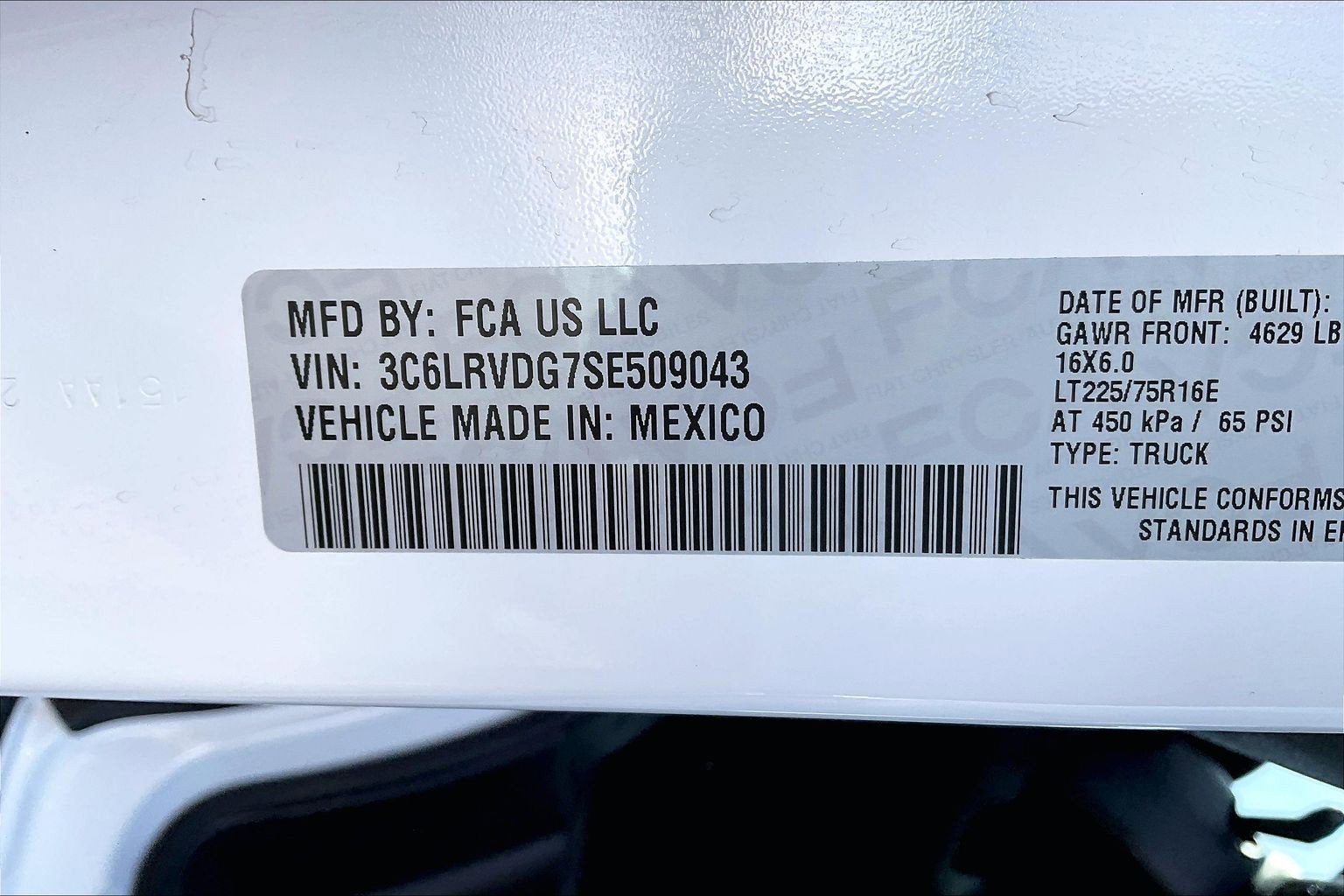 2025 RAM ProMaster Cargo Van Tradesman