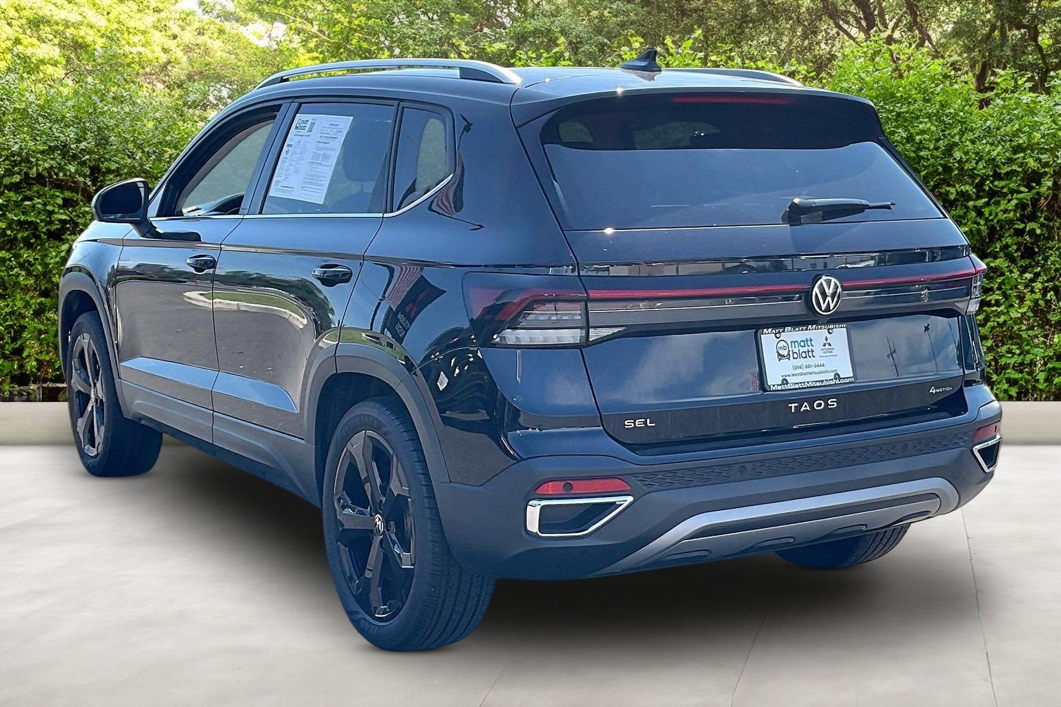 2025 Volkswagen Taos SEL