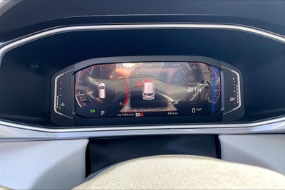 2025 Volkswagen Taos SEL