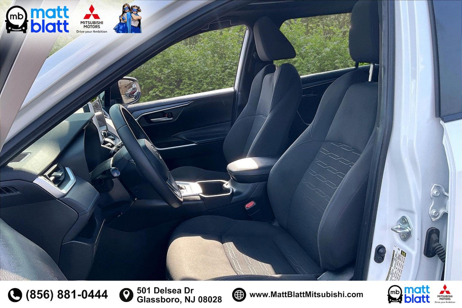 2023 Toyota RAV4 Hybrid SE