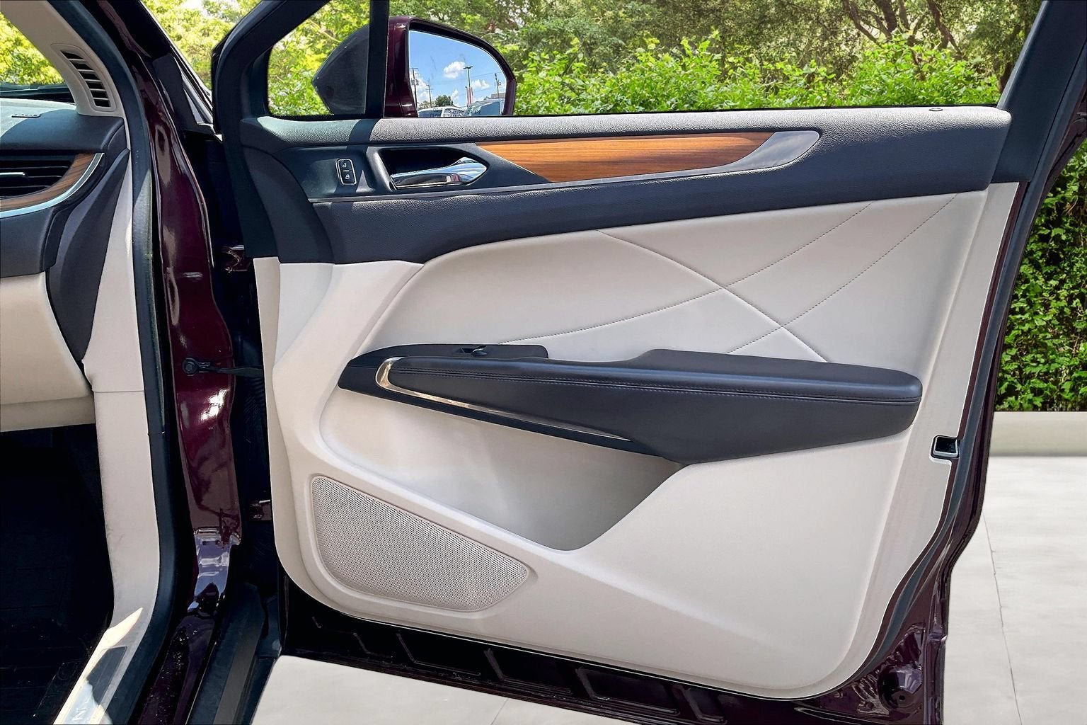 2019 Lincoln MKC Select
