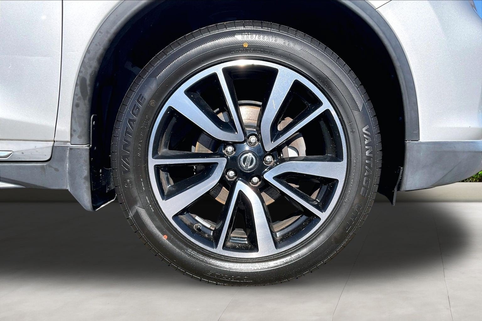2020 Nissan Rogue SL