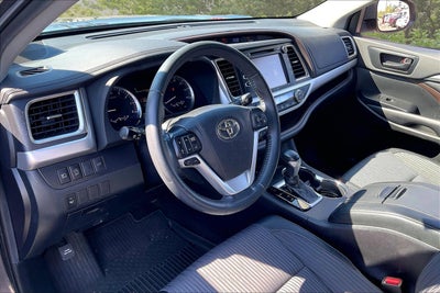 2019 Toyota Highlander LE Plus