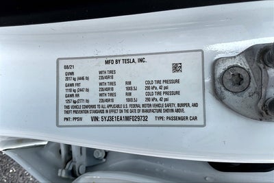 2021 Tesla Model 3 Standard Range Plus
