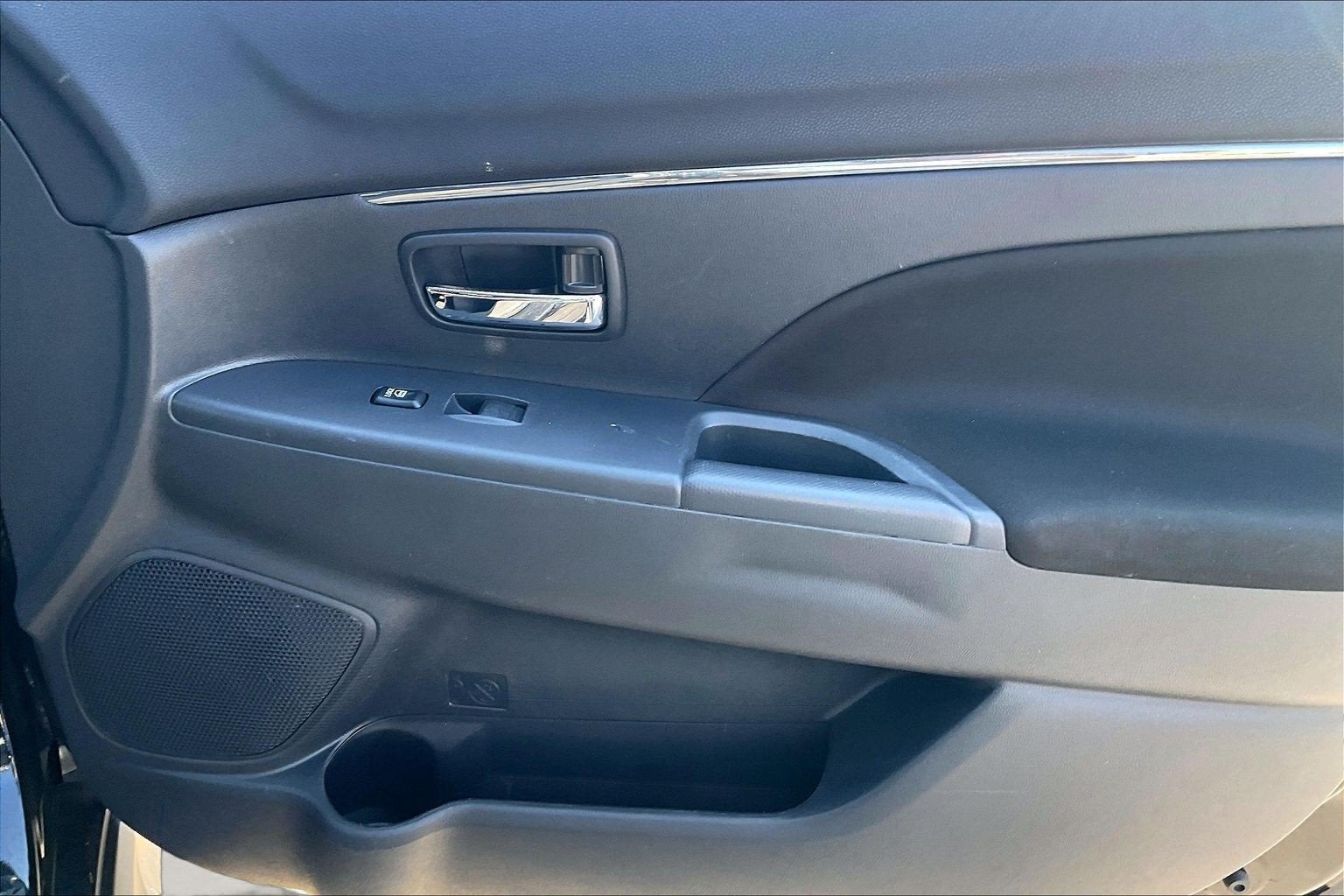 2022 Mitsubishi Outlander Sport ES