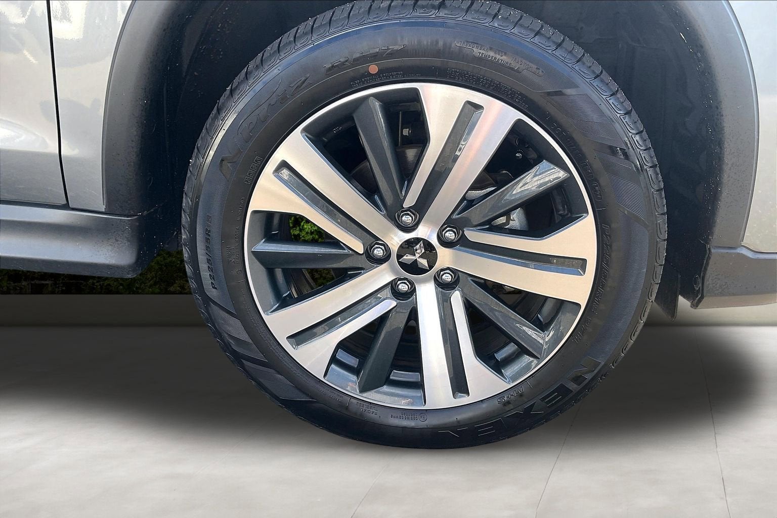 2025 Mitsubishi Outlander Sport ES