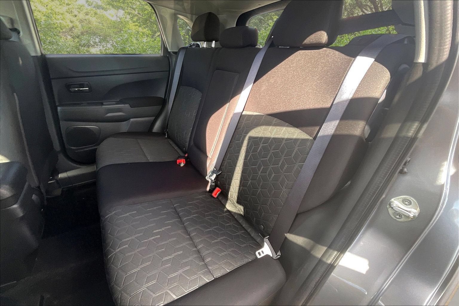2025 Mitsubishi Outlander Sport ES