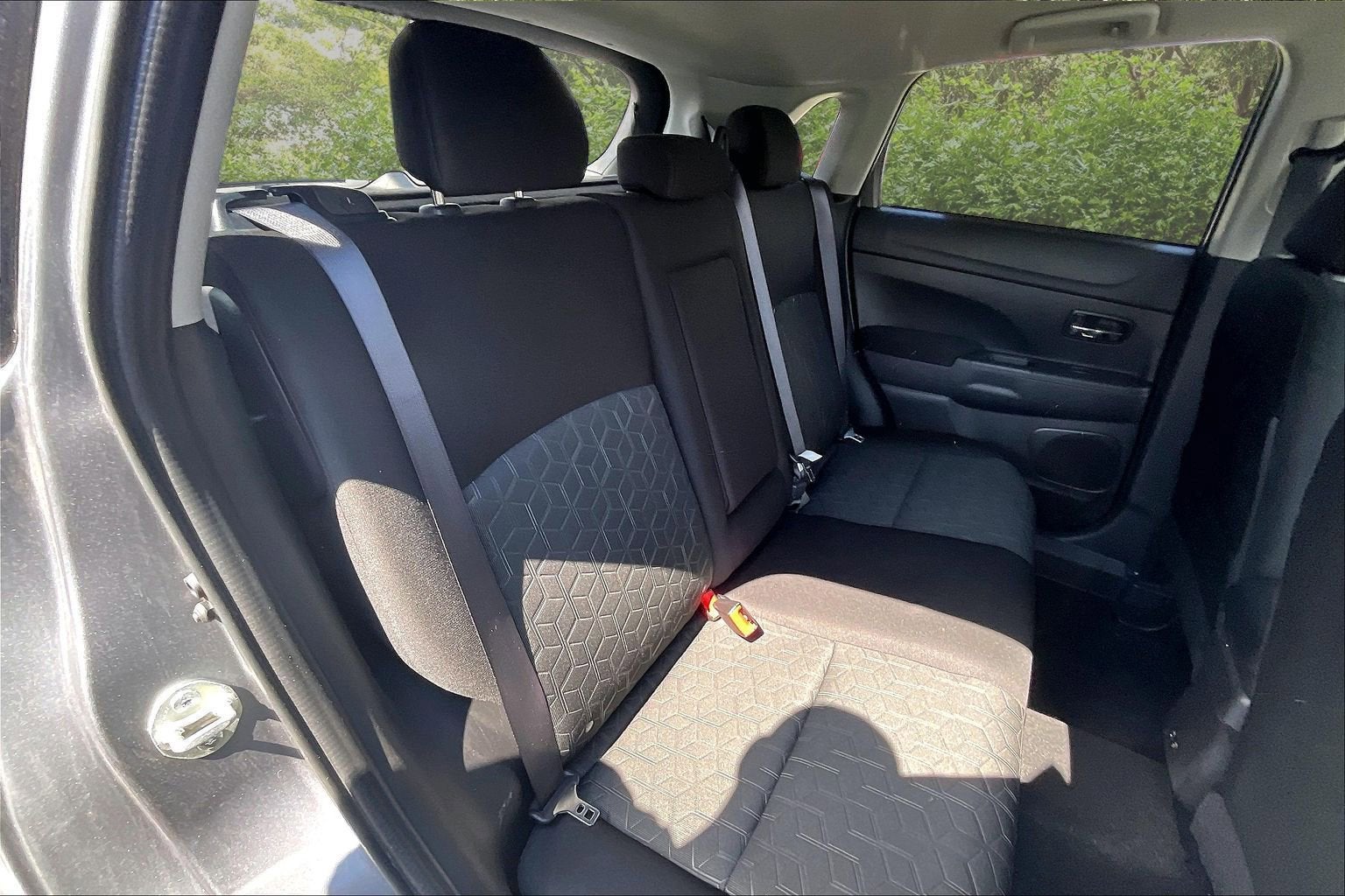 2023 Mitsubishi Outlander Sport ES