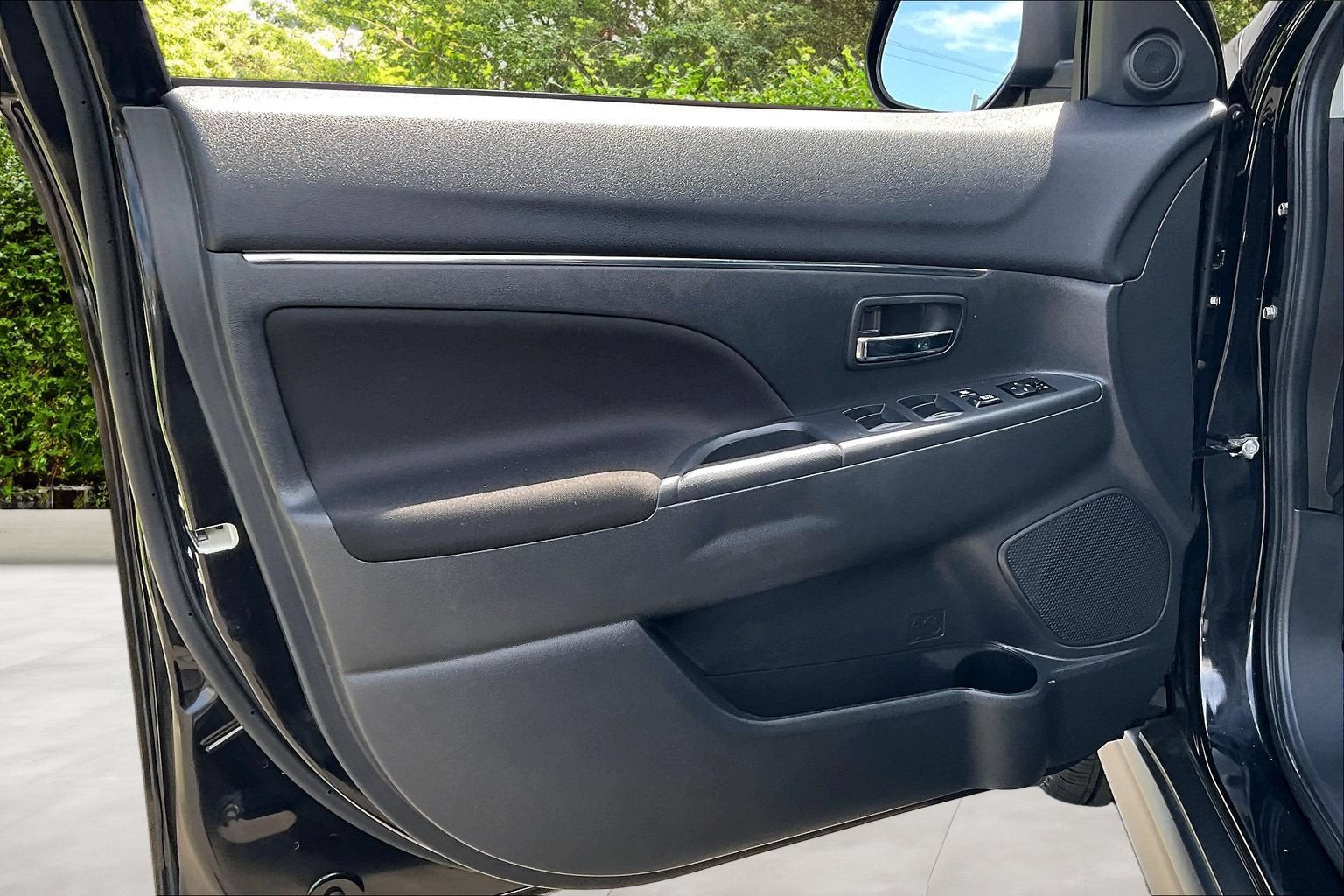 2024 Mitsubishi Outlander Sport S