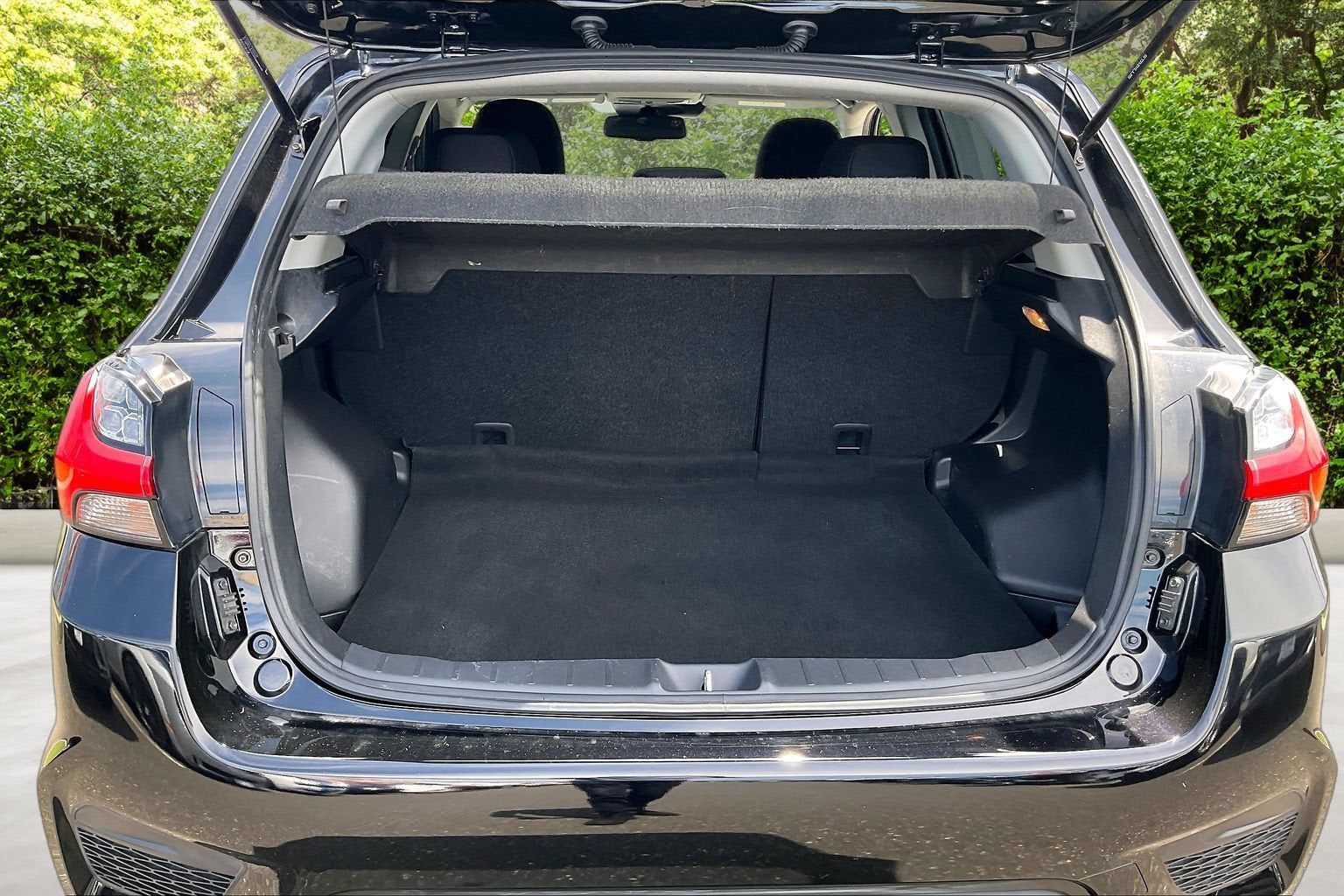 2024 Mitsubishi Outlander Sport S