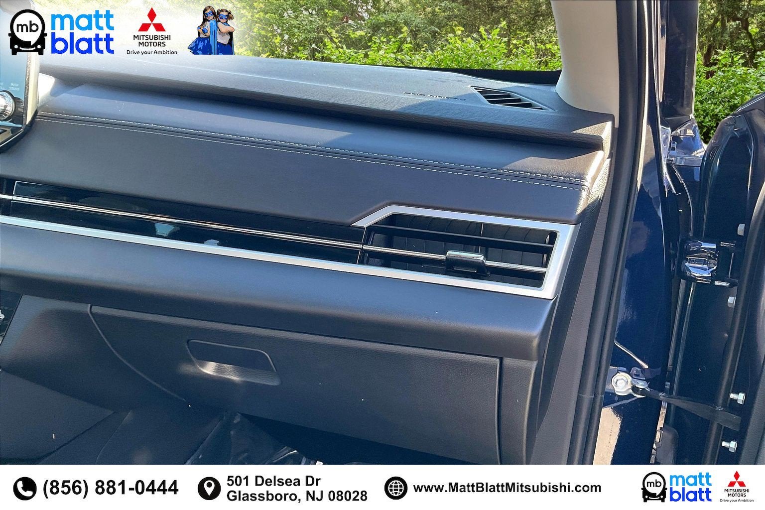 2023 Mitsubishi Outlander SE Special Edition