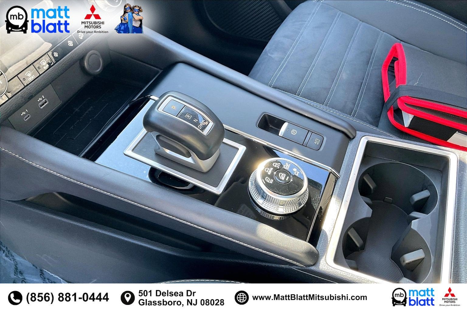 2023 Mitsubishi Outlander SE Special Edition