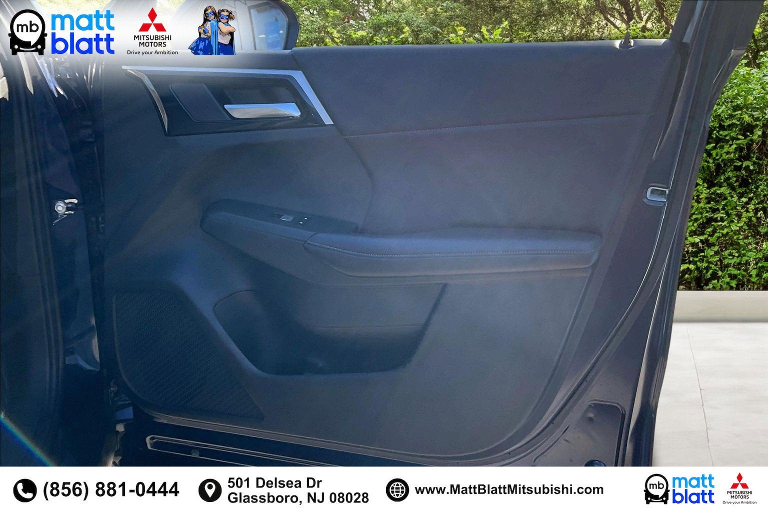 2023 Mitsubishi Outlander SE Special Edition