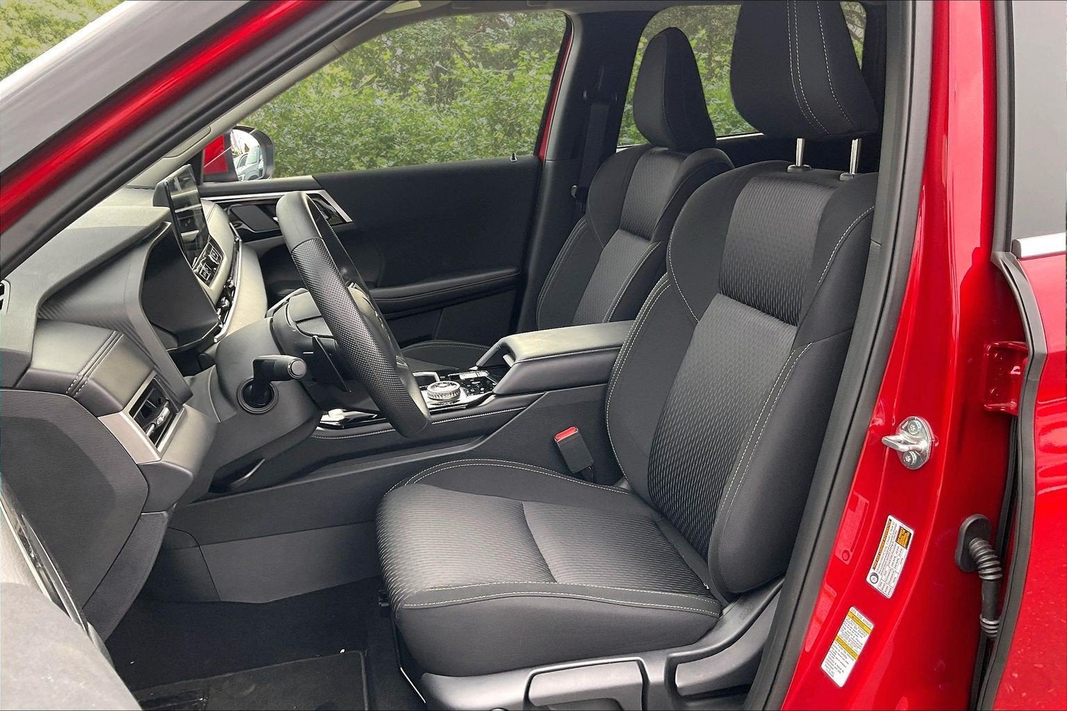 2026 Mitsubishi Outlander ES