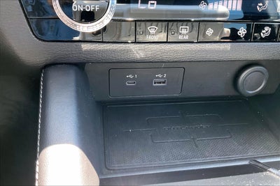 2022 Mitsubishi Outlander ES