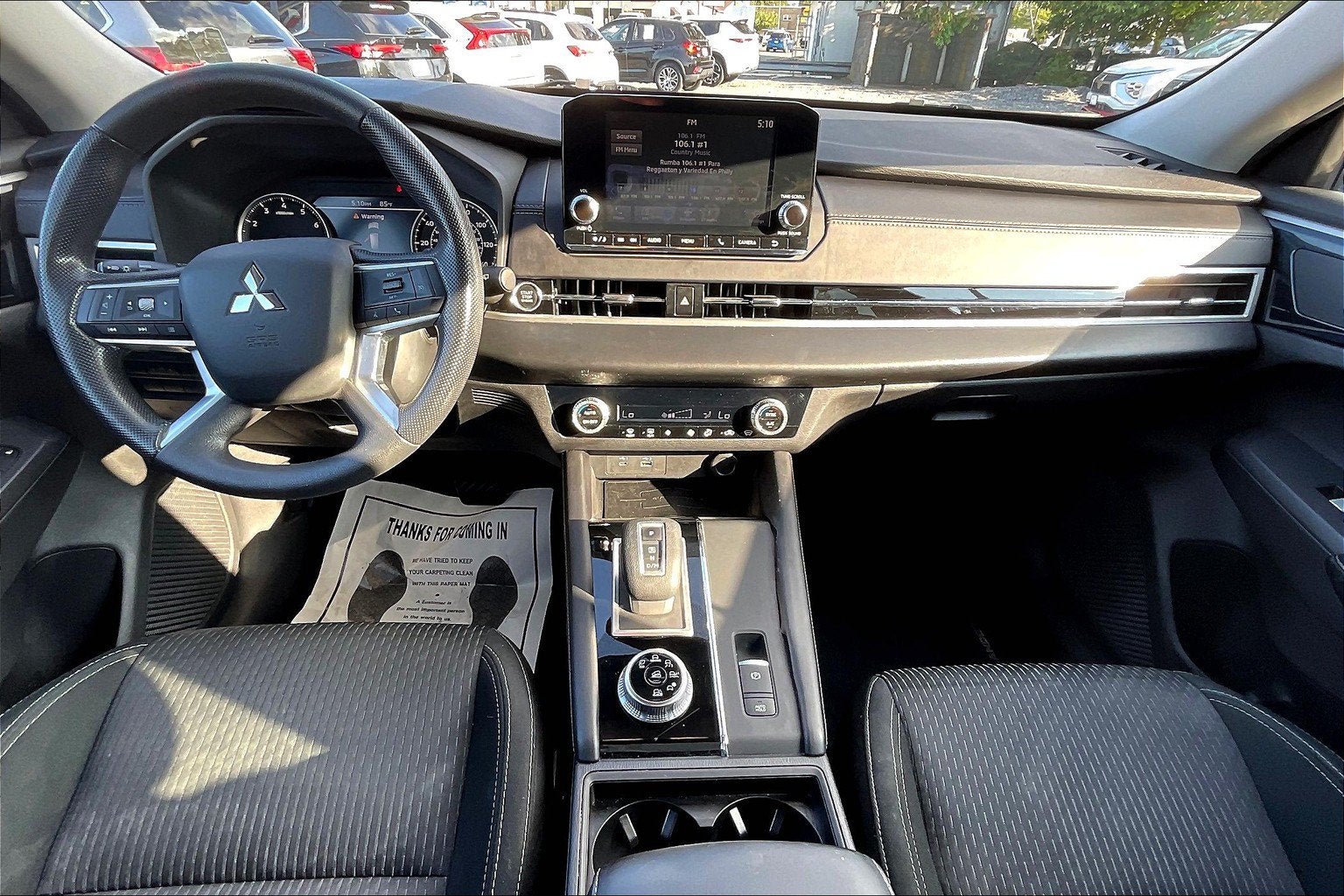 2022 Mitsubishi Outlander ES
