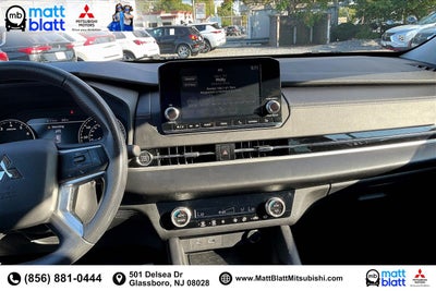 2022 Mitsubishi Outlander ES
