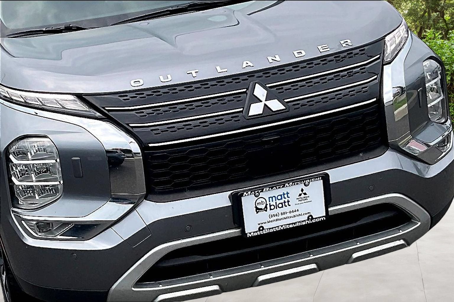 2023 Mitsubishi Outlander SE