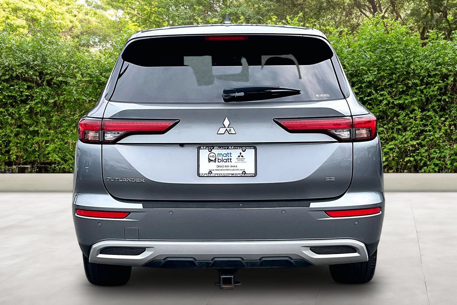 2023 Mitsubishi Outlander SE