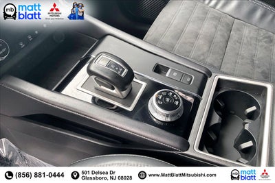 2022 Mitsubishi Outlander SE