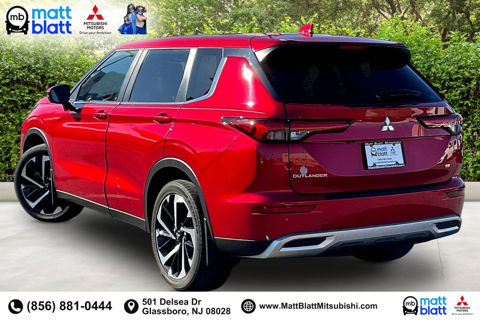 2023 Mitsubishi Outlander SE