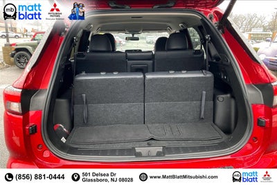 2023 Mitsubishi Outlander SE