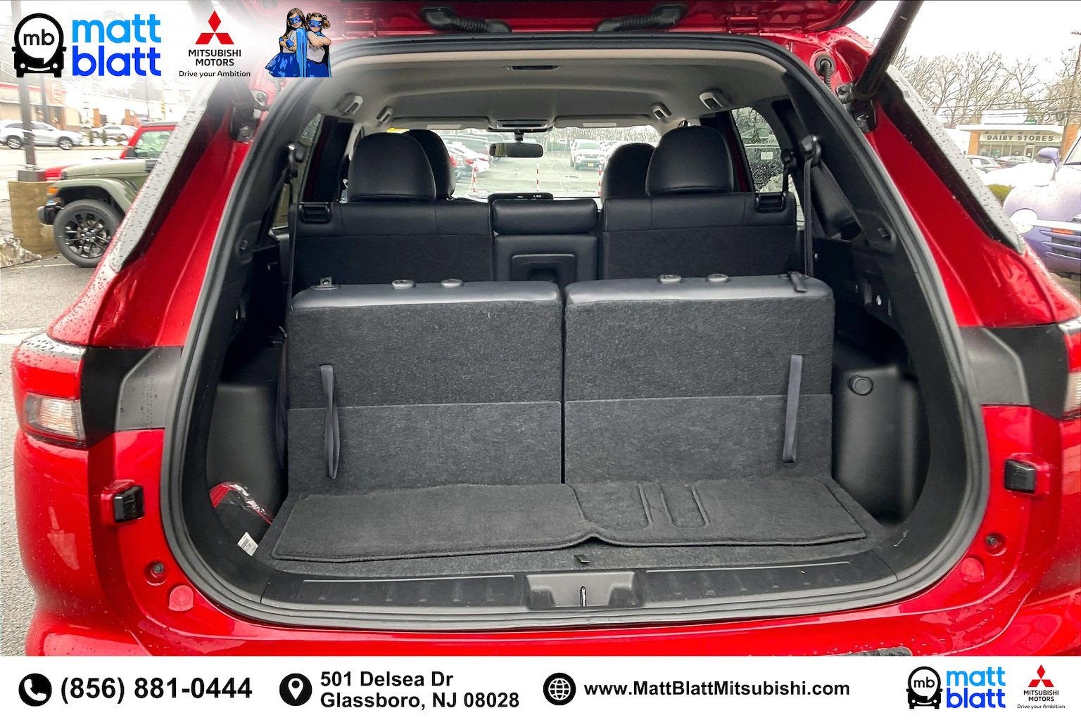 2023 Mitsubishi Outlander SE