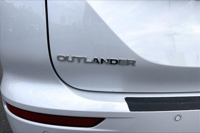 2024 Mitsubishi Outlander SE Black Edition S-AWC