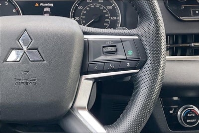 2024 Mitsubishi Outlander SE Black Edition S-AWC
