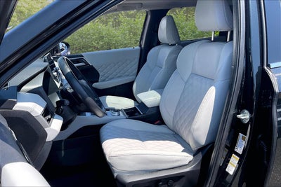 2024 Mitsubishi Outlander SEL