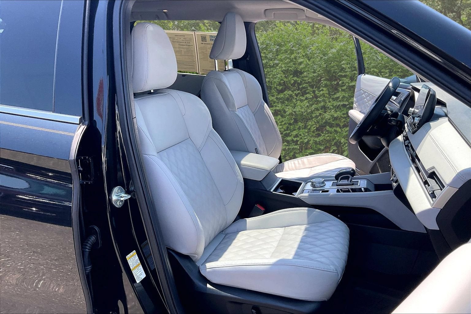 2024 Mitsubishi Outlander SEL