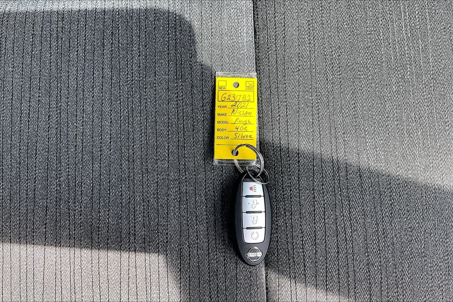 2021 Nissan Rogue SV