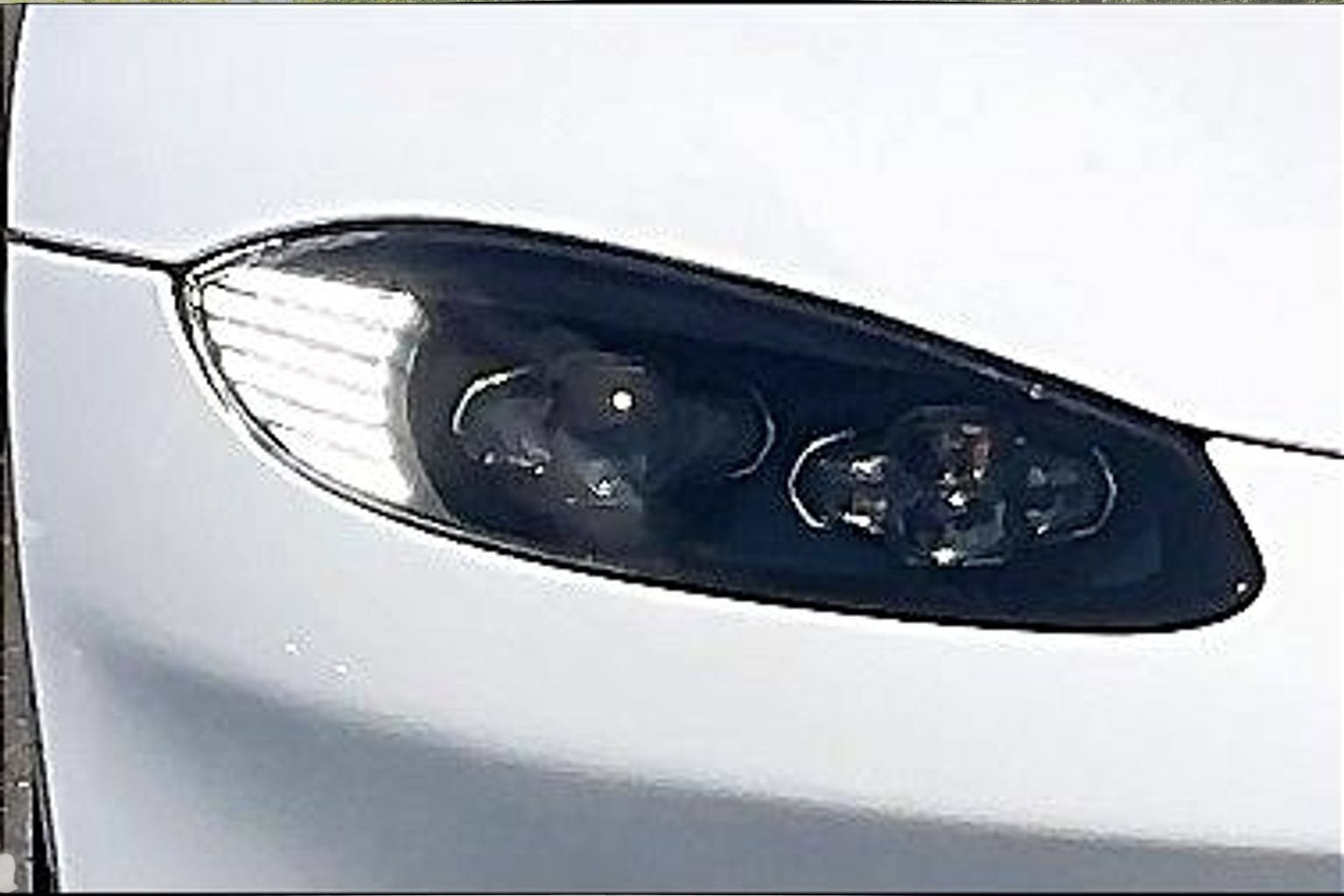 2022 Aston Martin Vantage Base