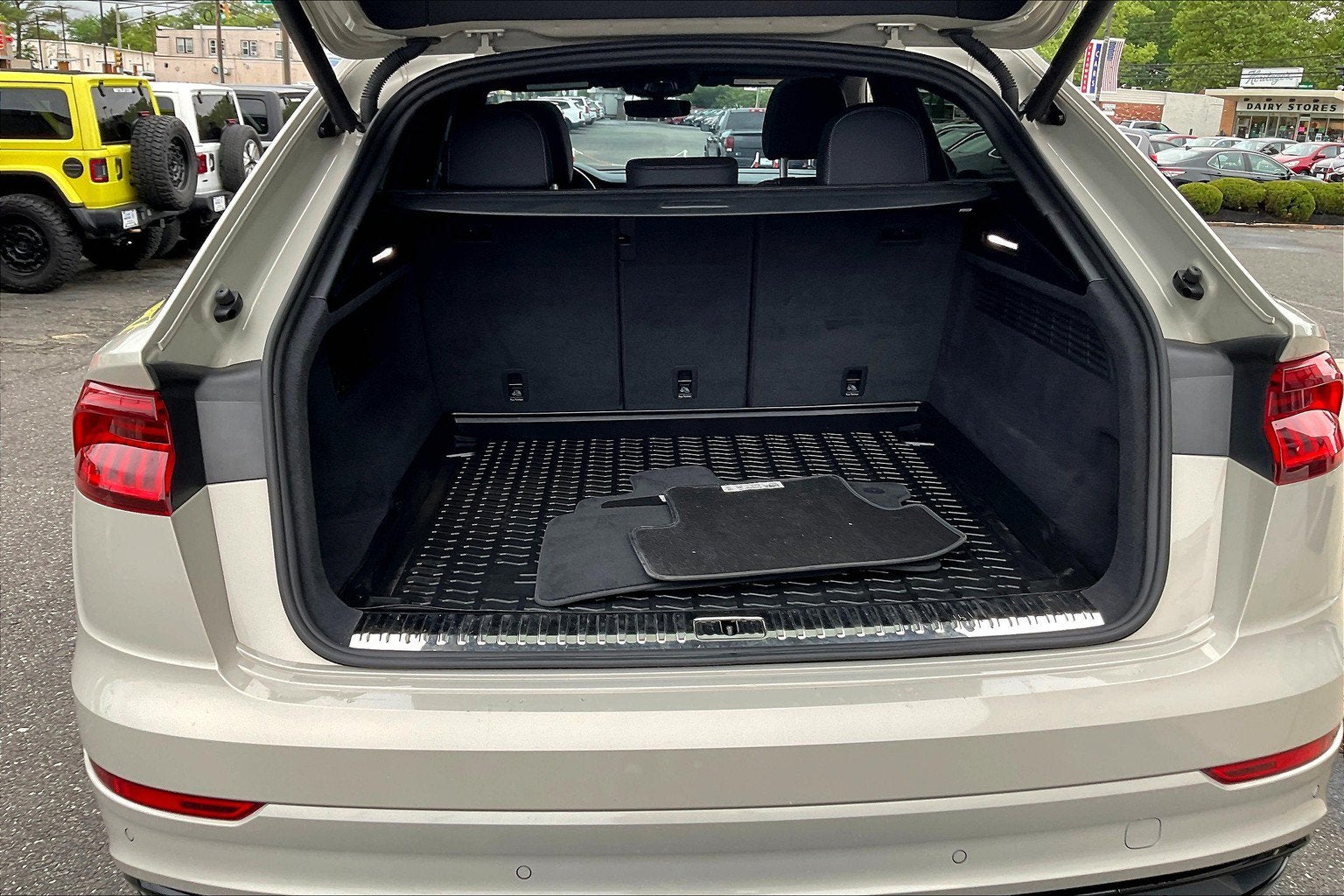 2021 Audi Q8 Premium