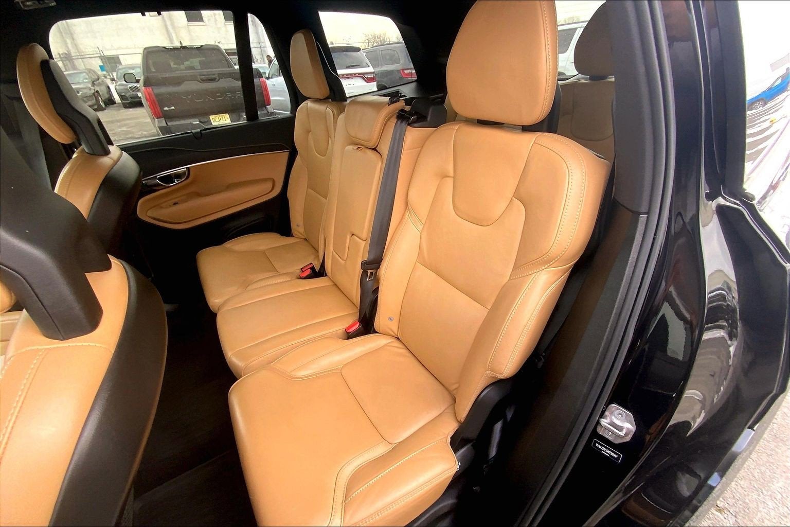 2022 Volvo XC90 Inscription