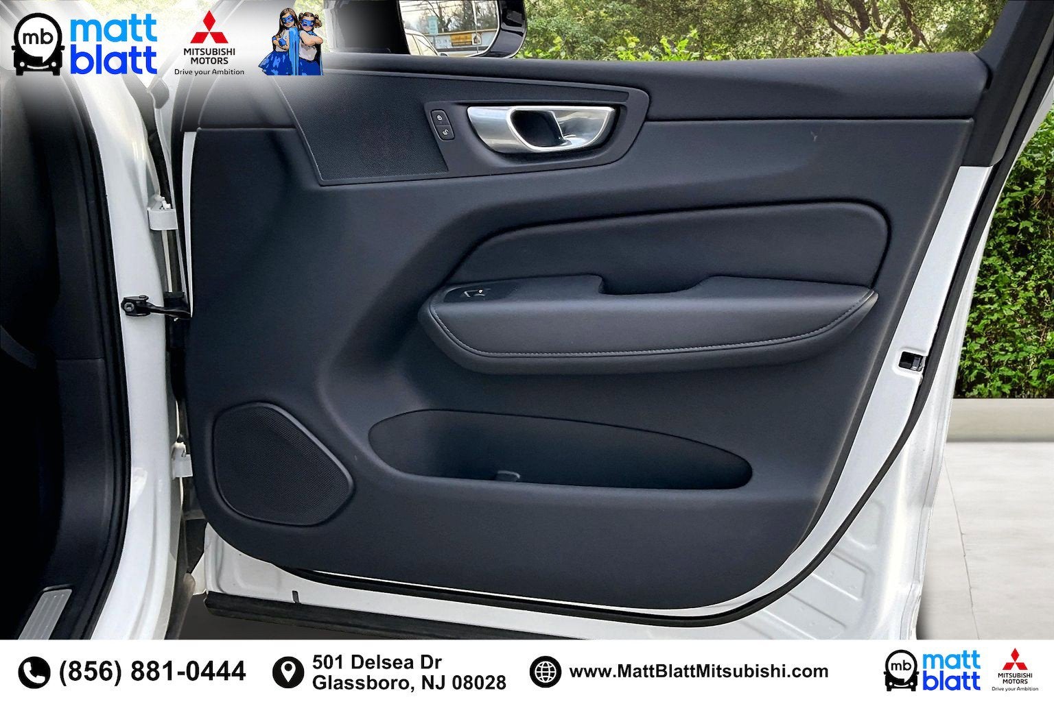 2025 Volvo XC60 Plus