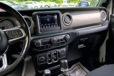 2021 Jeep Gladiator Overland