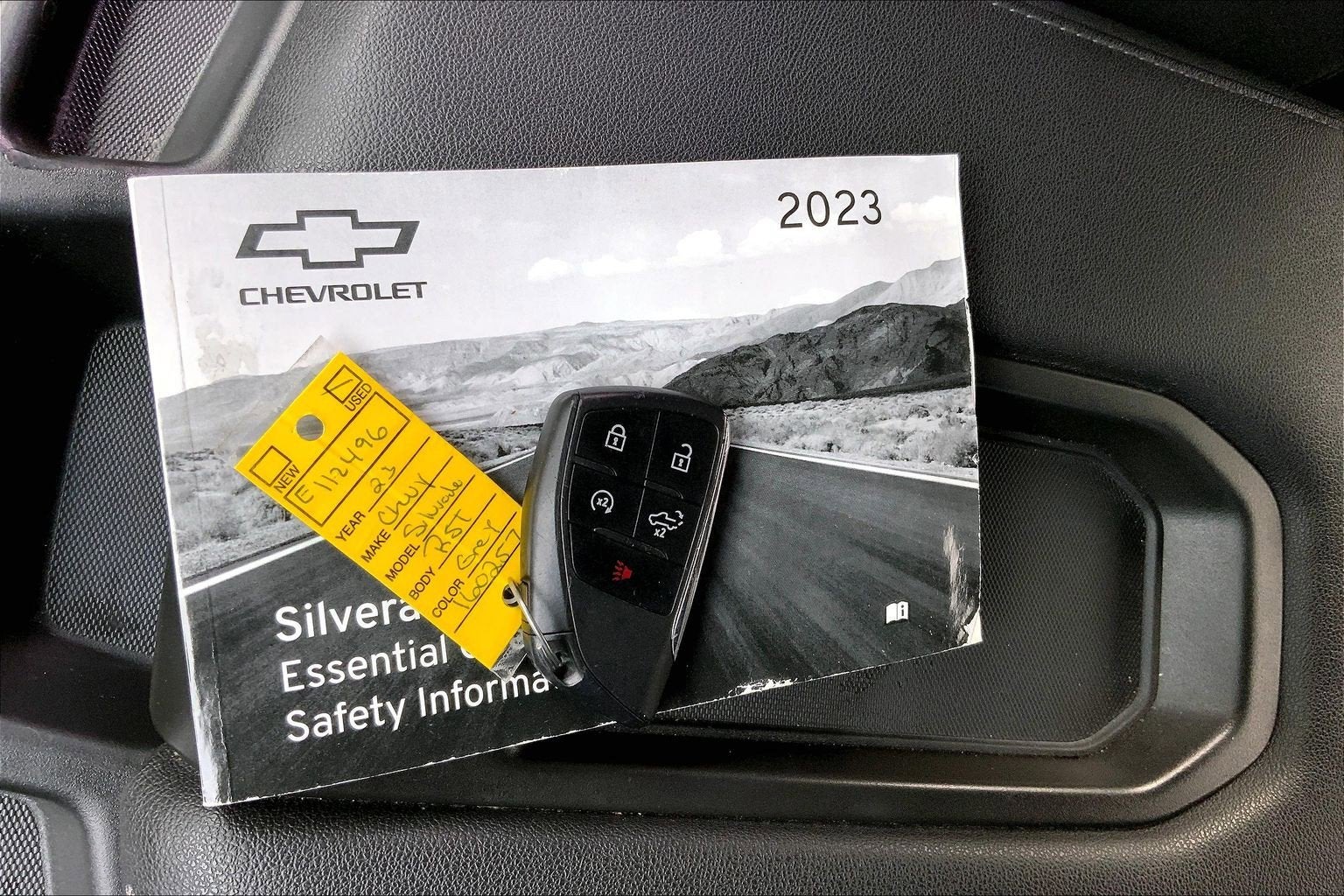 2023 Chevrolet Silverado 1500 RST