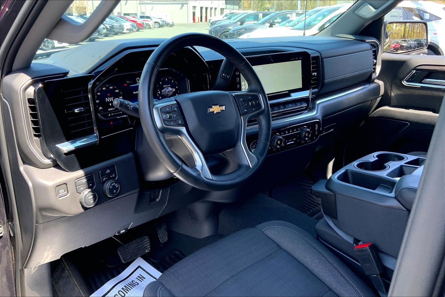 2024 Chevrolet Silverado 1500 LT