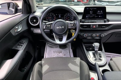 2023 Kia Forte LXS