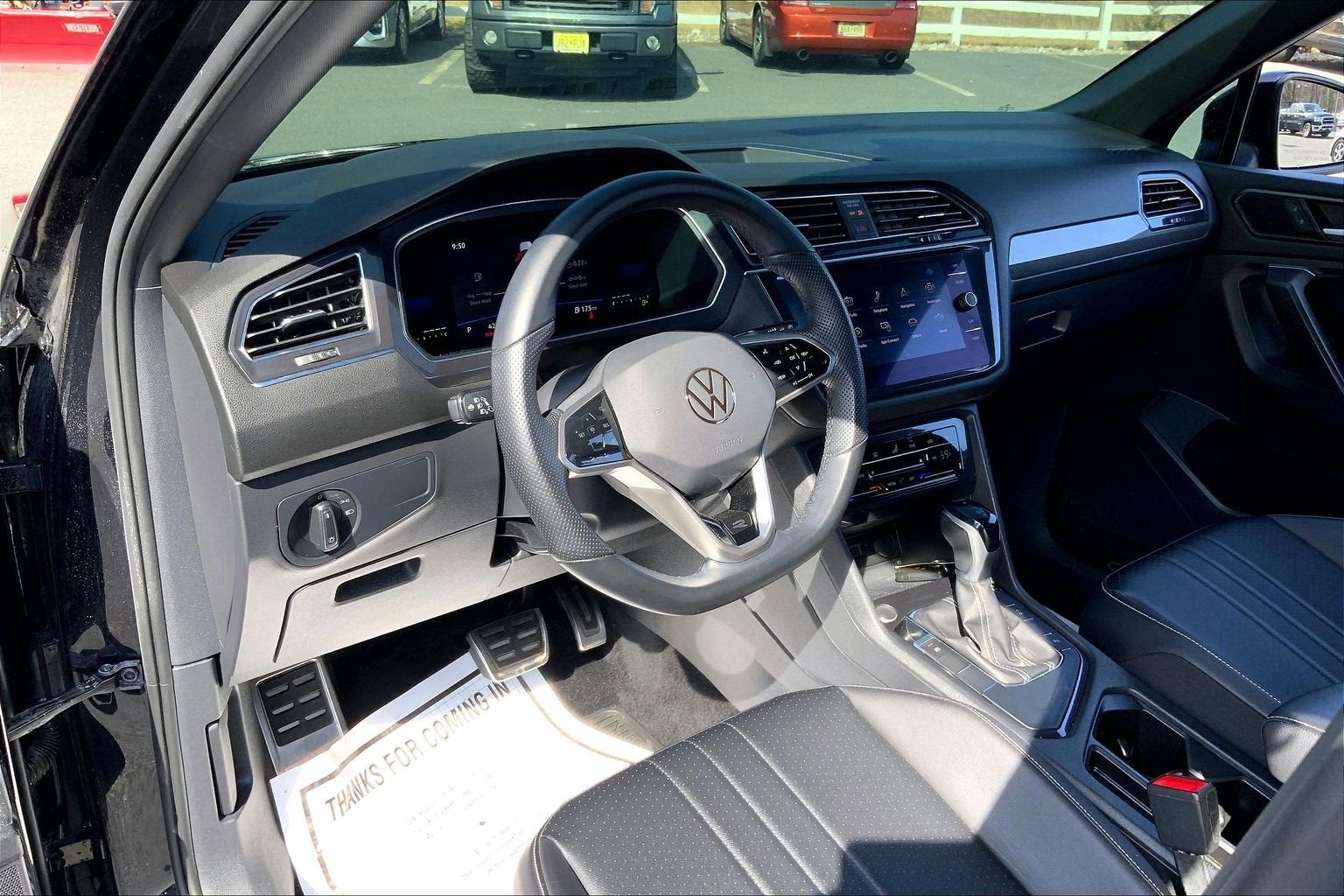 2022 Volkswagen Tiguan SE R-Line Black