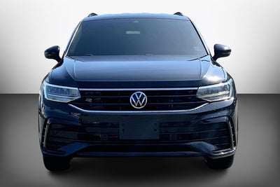 2022 Volkswagen Tiguan SE R-Line Black