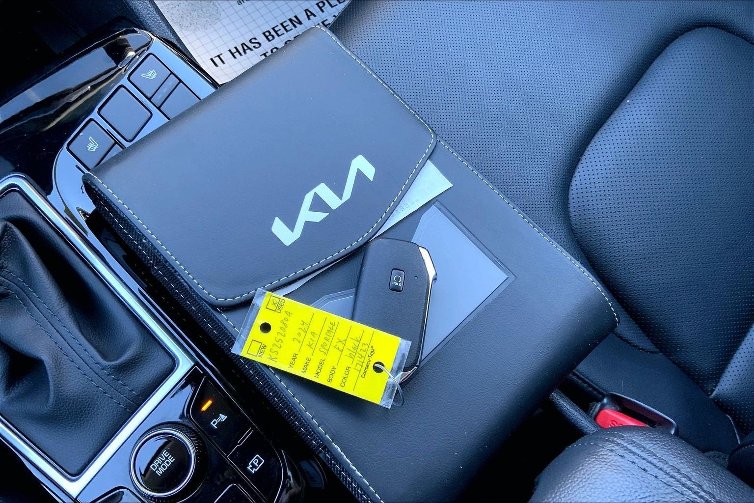 2024 Kia Sportage EX