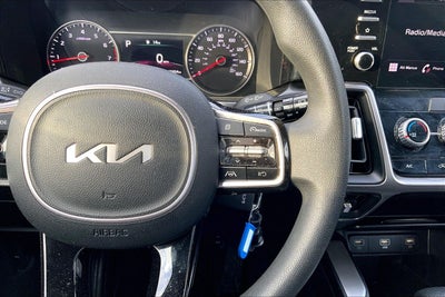 2023 Kia Sorento LX