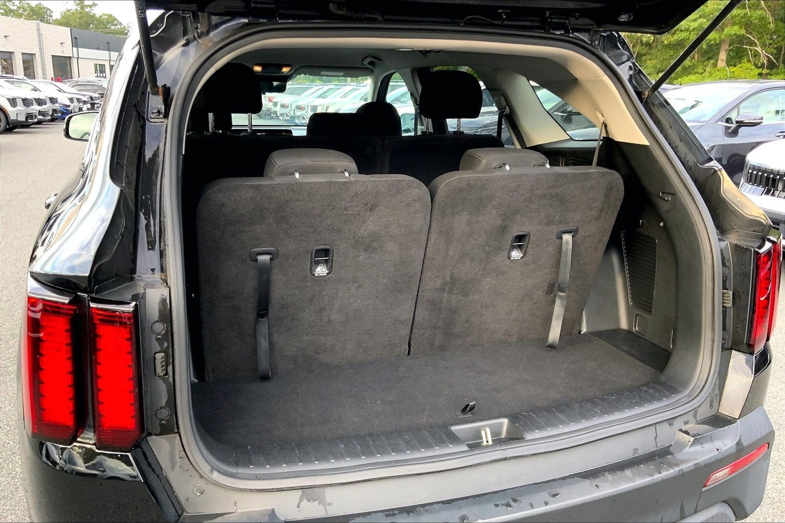 2023 Kia Sorento LX