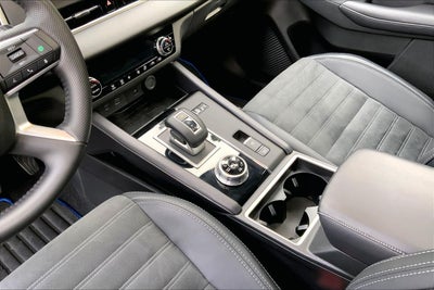 2025 Mitsubishi Outlander Plug-In Hybrid SE PHEV