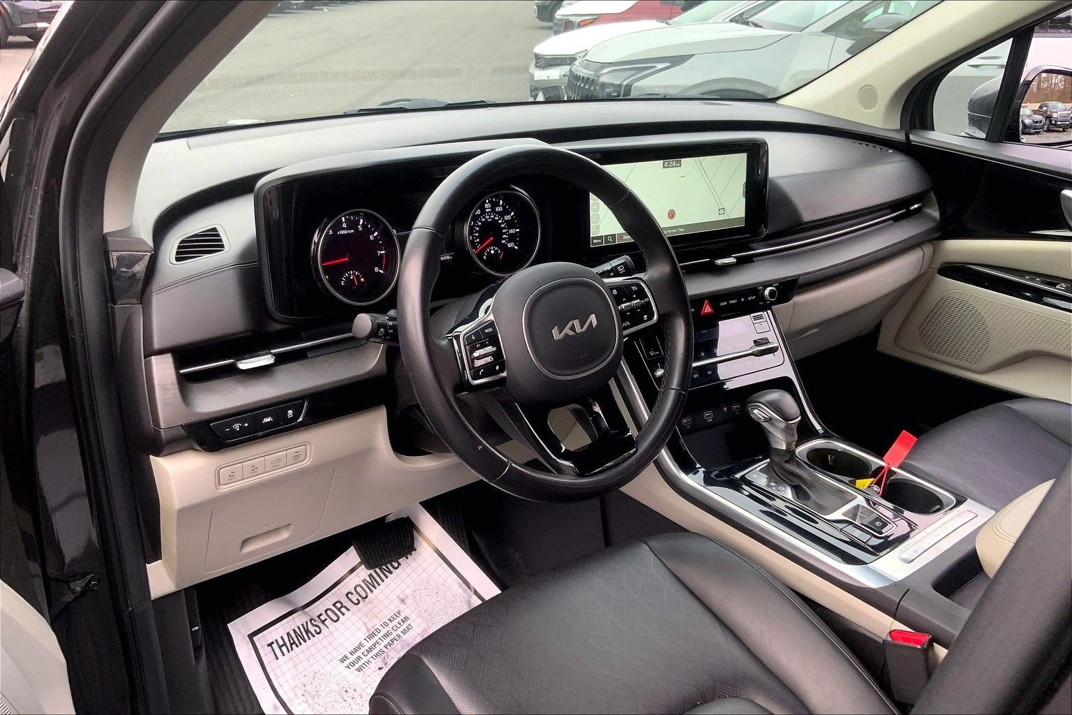 2023 Kia Carnival EX