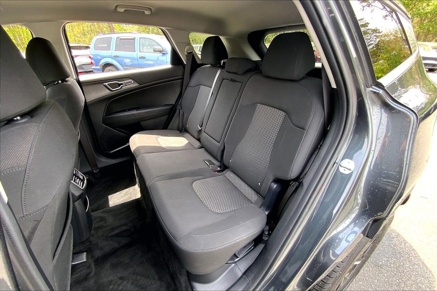 2023 Kia Sportage Hybrid LX
